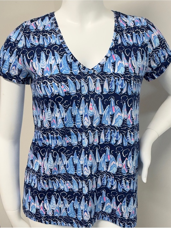 Lilly Pulitzer Tops - Lilly Pulitzer Sails & Stripes V-Neck Top NWT Size L
